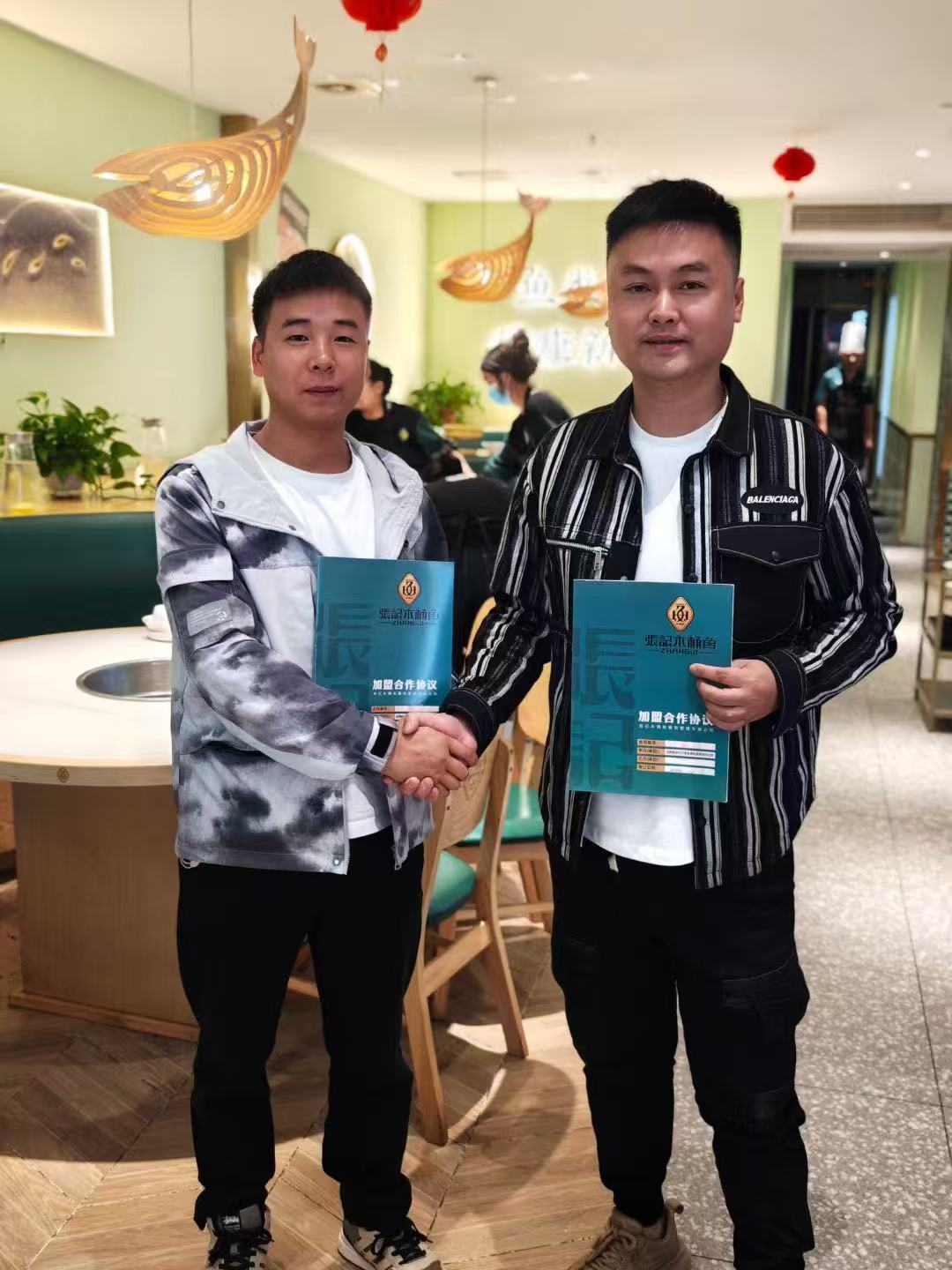 中国&bull;鱼类火锅先行品牌【张记木桶鱼】贵州&bull;黔西南州.望谟县店签约成功