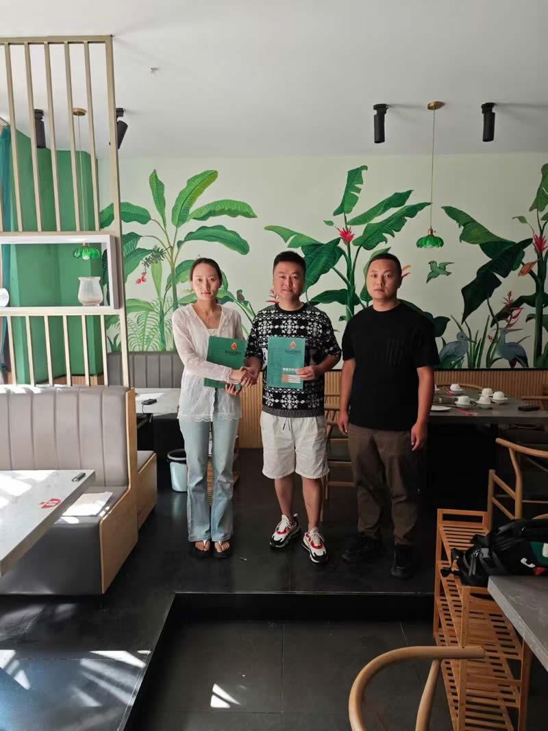 1754549819102561.jpg 72.jpg