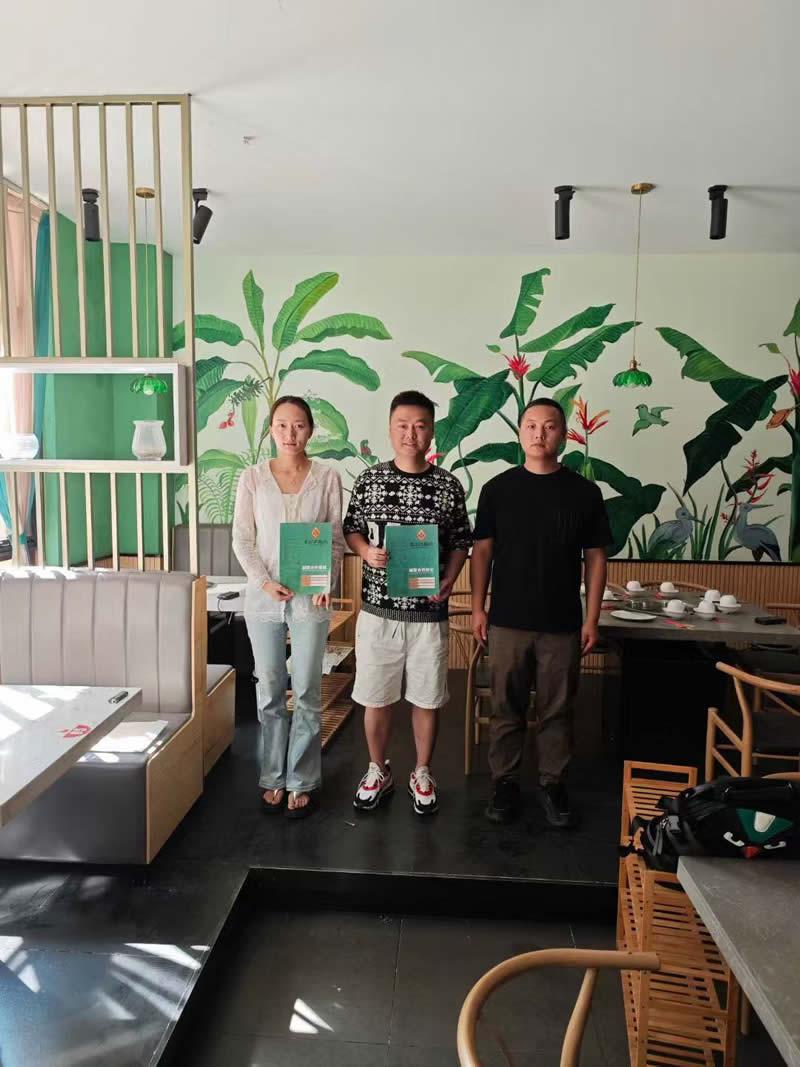 1754549825675082.jpg 73.jpg